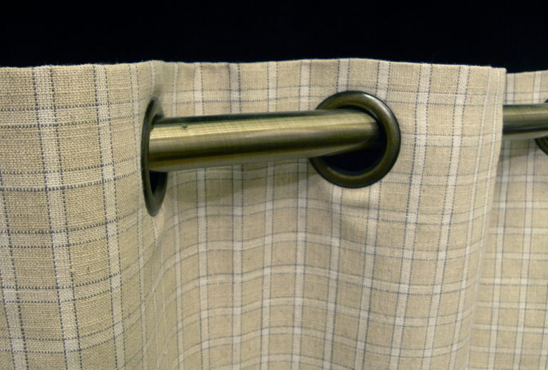 How to Make Eyelet Curtains with Buckram Home Decor Ideas