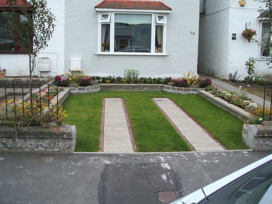 Top 30 Small Front Garden Ideas with Parking - Home Decor Ideas UK