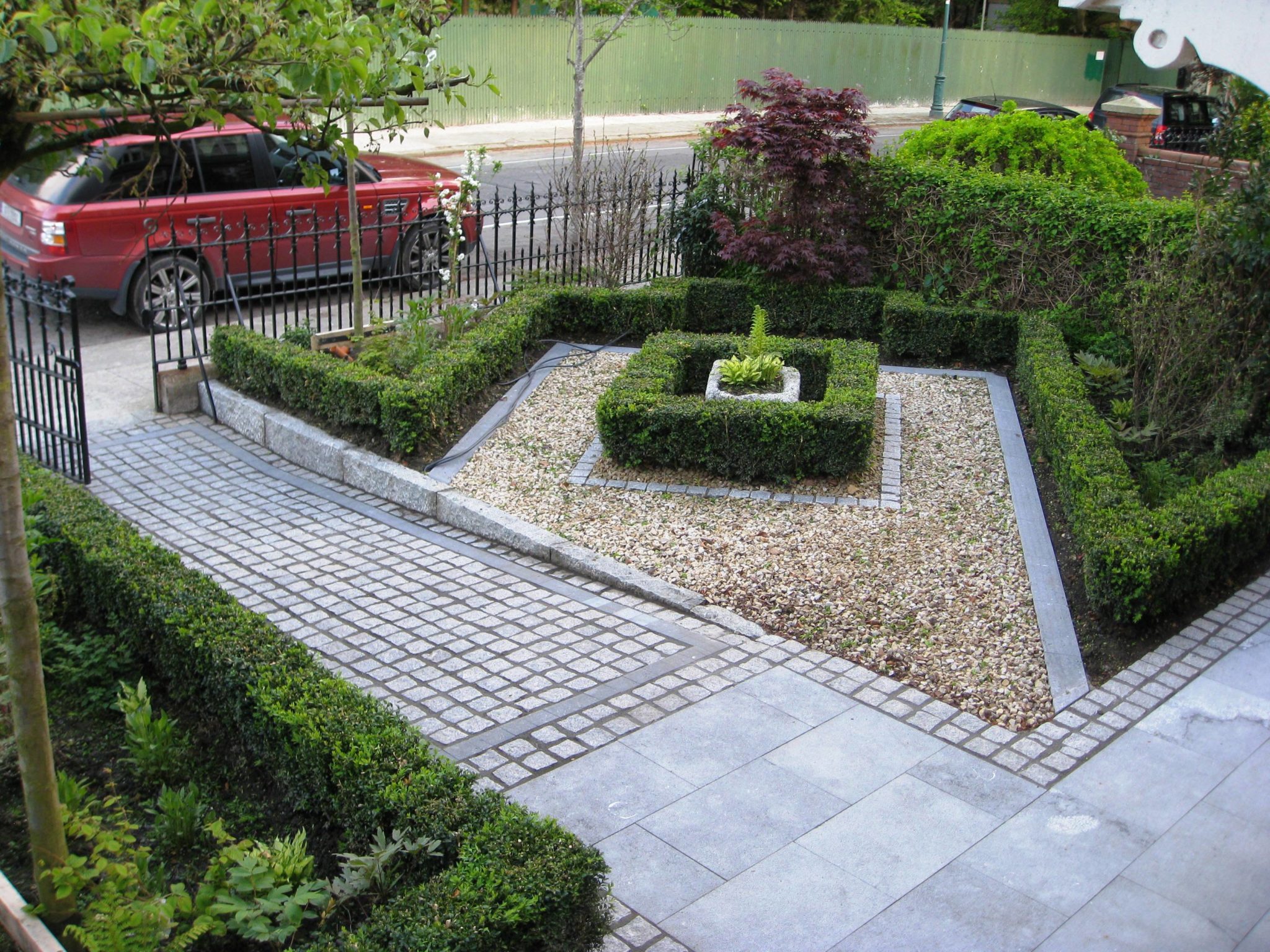 Top 30 Small Front Garden Ideas with Parking HDIUK