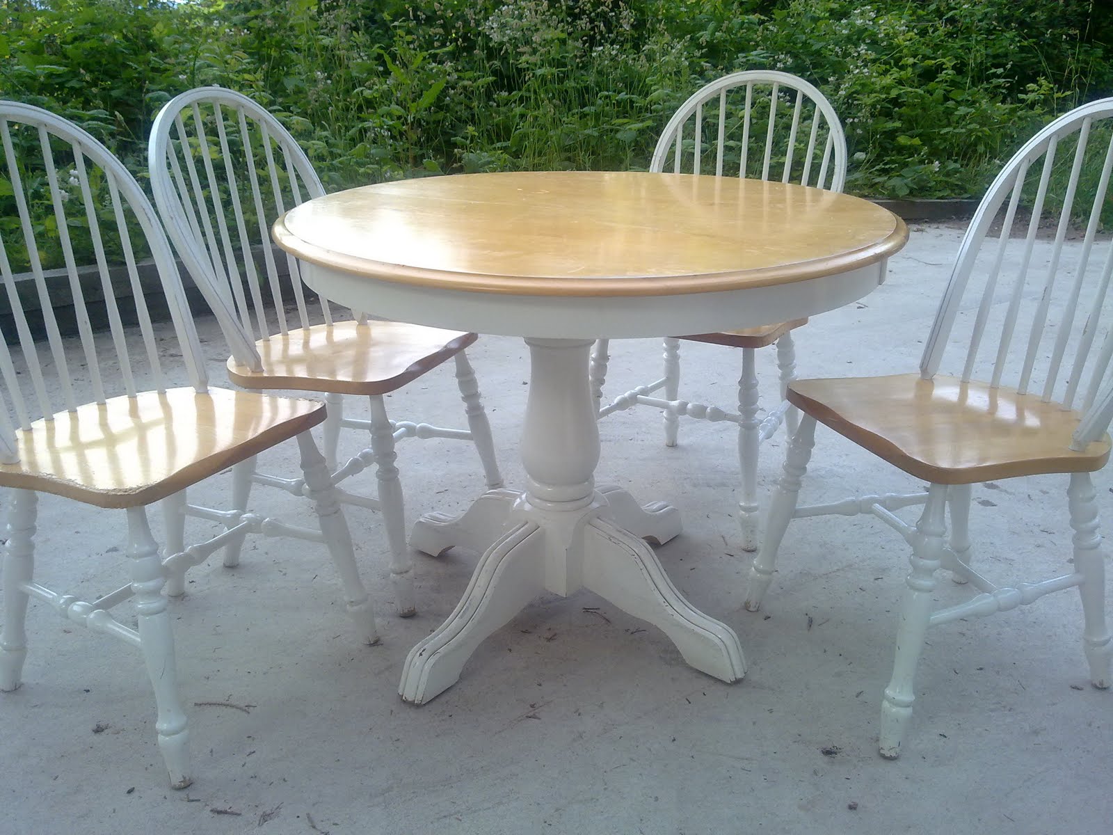 shabby chic extendable dining table