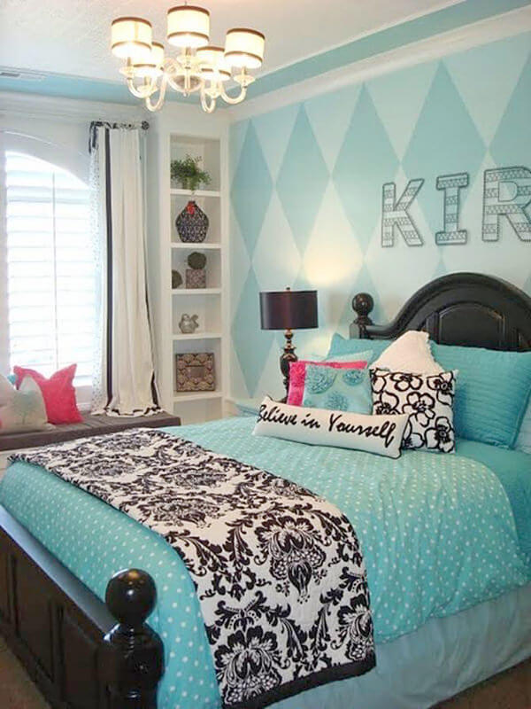 Cheap Ways To Decorate A Girl's Bedroom