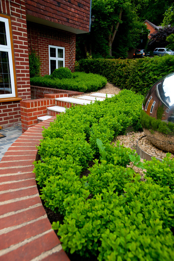 Sloped Front Garden Ideas Uk