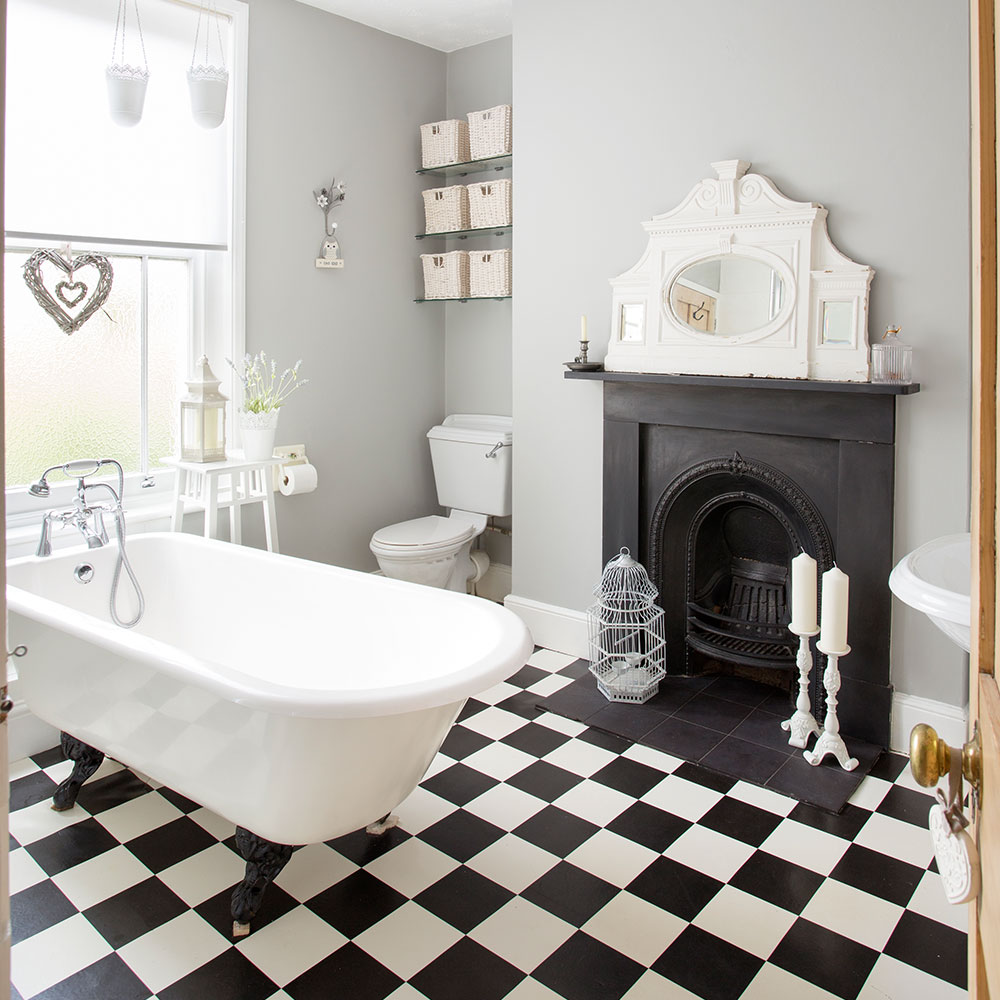 Bathroom With Chequerboard Floor