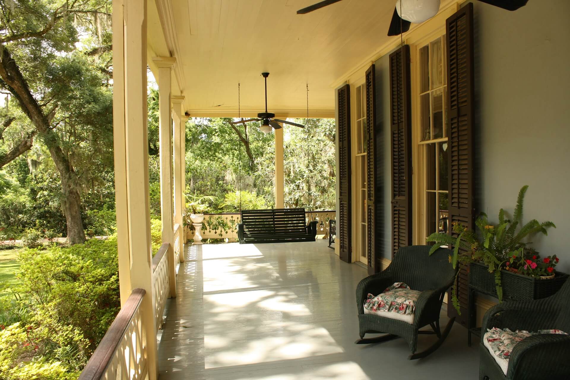 Best Outdoor porch ceiling