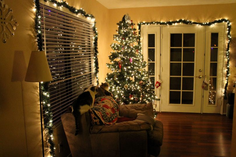 Top 50 Christmas House Decorations Inside - Home Decor Ideas UK