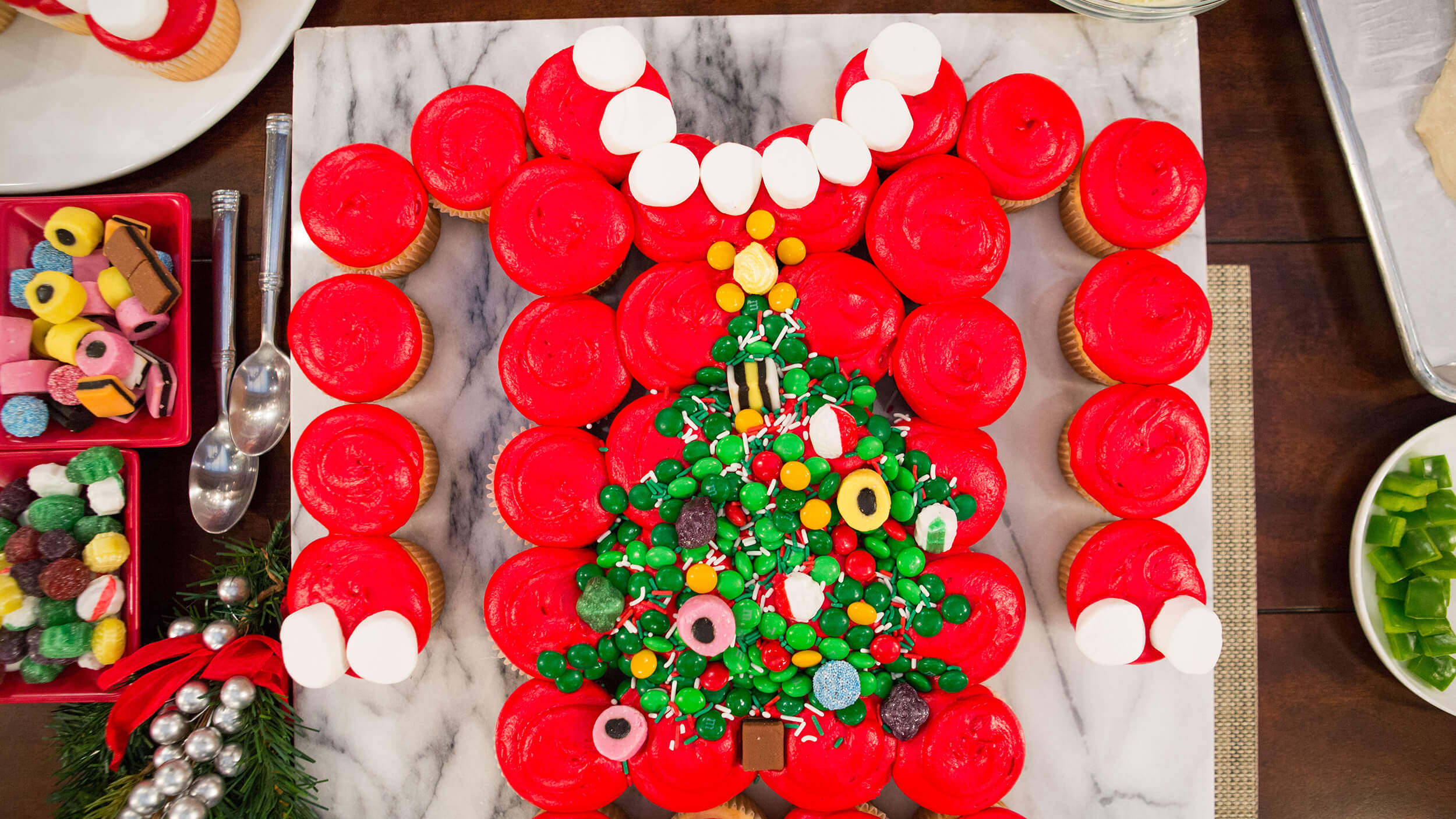 ugly sweater cup cake party ideas