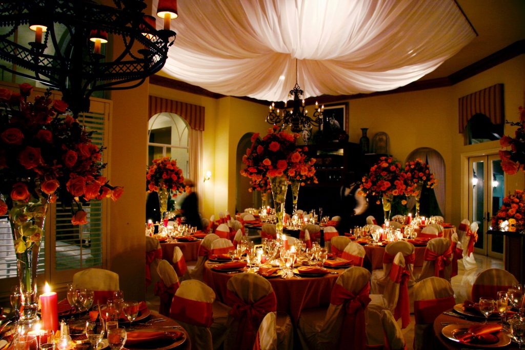 50 Best Wedding Decorations Ideas for Home HDIUK