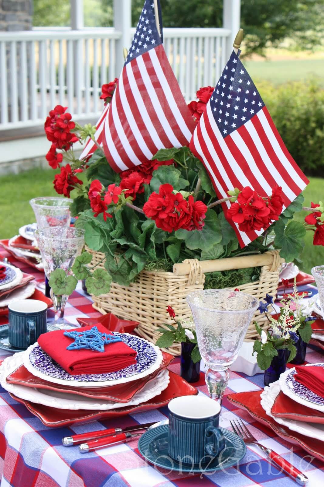 70 Best Memorial Day Decorations Ideas with Images 2020