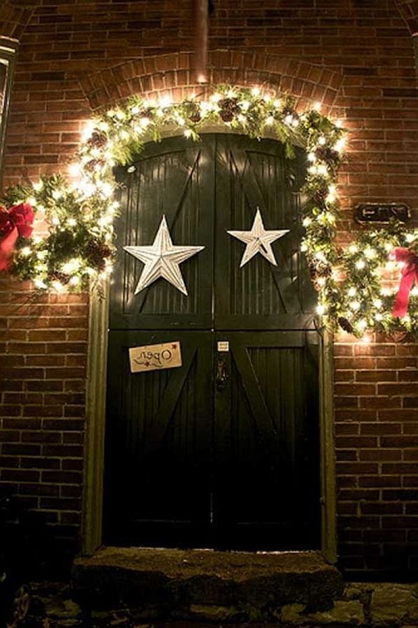 Christmas-Door-Decorations-