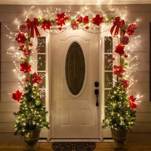 50 Unique Christmas Door Decorations Ideas with Images