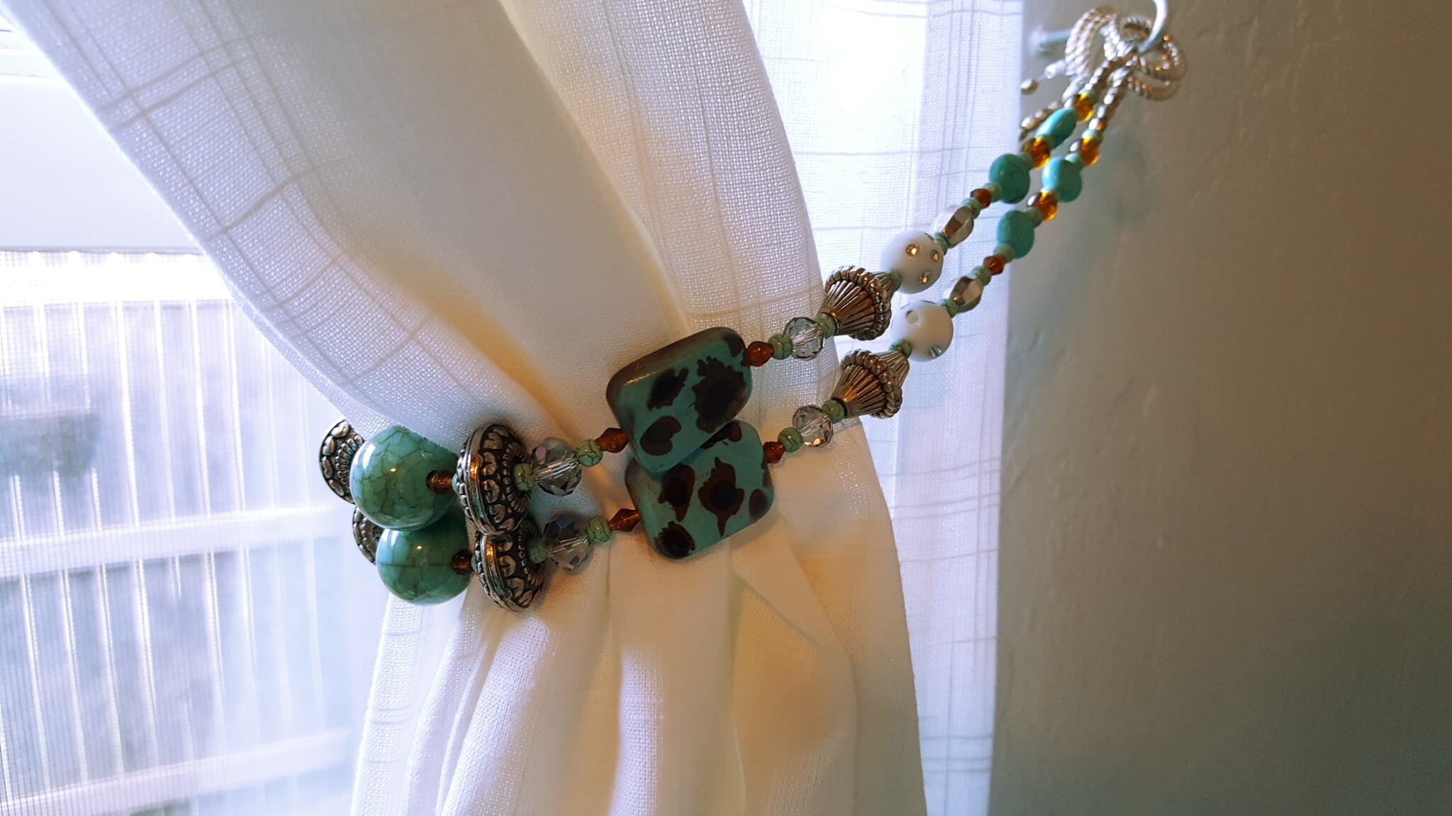 Making Beaded Curtain Tie Backs