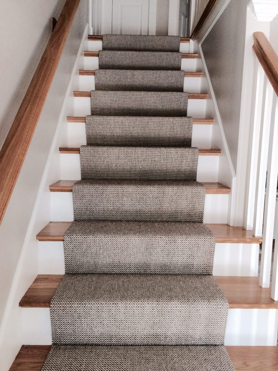 Carpet Runners Lead The Way To Your Dream Living Room